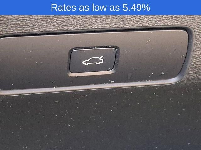 2026 Volvo XC40 B5 AWD Plus