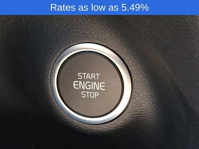 2026 Volvo XC40 B5 AWD Plus