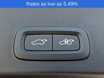 2026 Volvo XC40 B5 AWD Plus