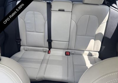 2024 Volvo XC40 B5 AWD Plus Bright Theme