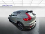 2024 Volvo XC40 B5 AWD Plus Bright Theme
