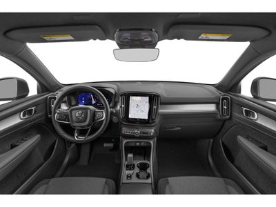 2024 Volvo XC40 B5 AWD Ultimate Bright Theme