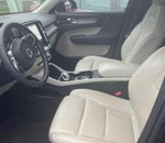 2024 Volvo XC40 B5 AWD Plus Dark Theme