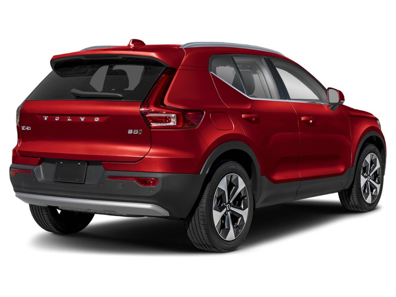 2024 Volvo XC40 B5 AWD Plus Dark Theme