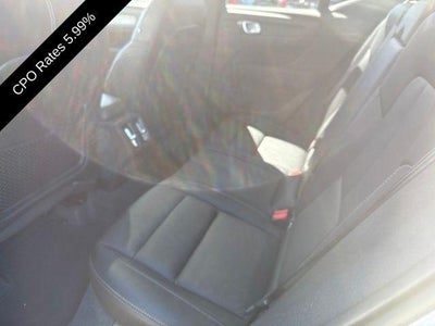 2024 Volvo XC40 B5 AWD Plus Dark Theme