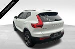 2025 Volvo XC40 B5 AWD Ultra Dark Theme