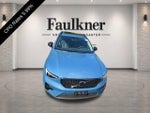 2025 Volvo XC40 B5 AWD Ultra Dark Theme