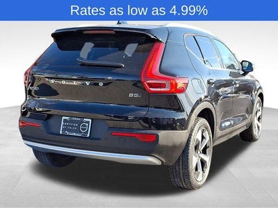 2023 Volvo XC40 B5 AWD Plus Bright Theme