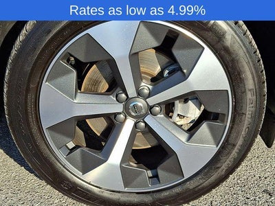 2023 Volvo XC40 B5 AWD Plus Bright Theme