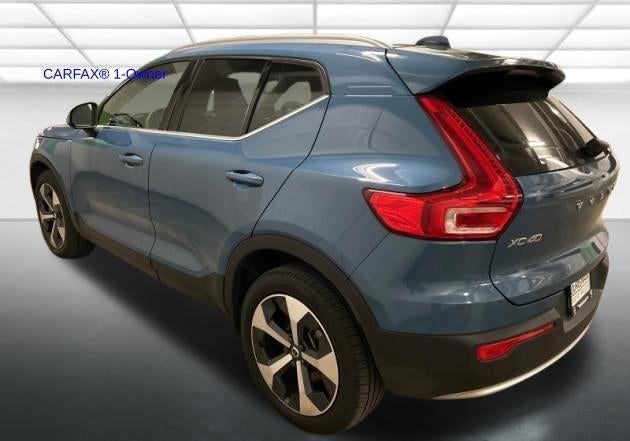 2023 Volvo XC40 B5 AWD Plus Bright Theme