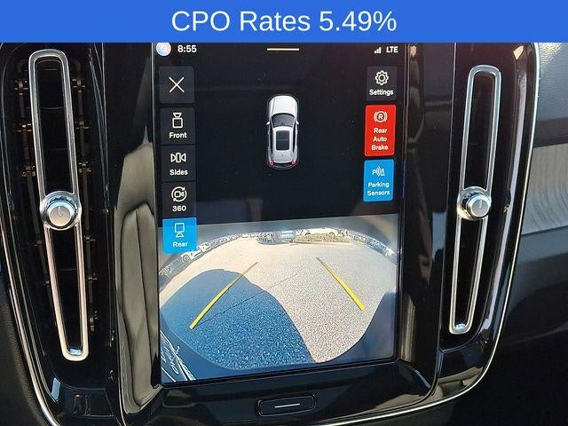 2023 Volvo XC40 B5 AWD Plus Bright Theme