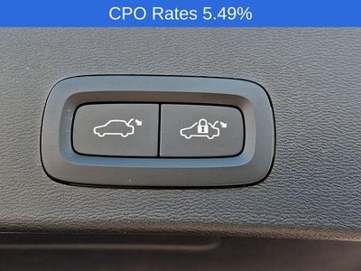 2023 Volvo XC40 B5 AWD Plus Bright Theme