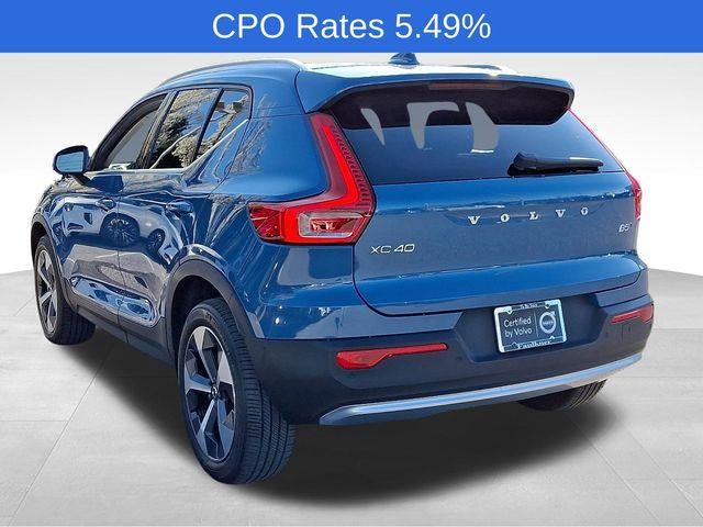 2023 Volvo XC40 B5 AWD Plus Bright Theme