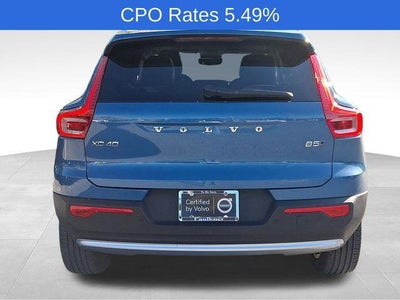 2023 Volvo XC40 B5 AWD Plus Bright Theme