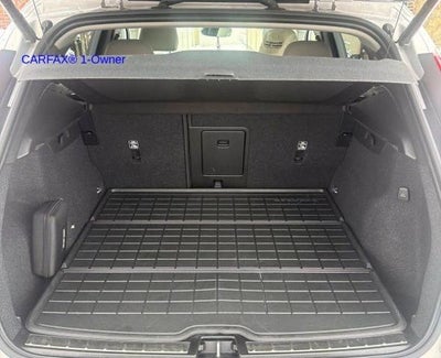 2023 Volvo XC40 B5 AWD Plus Bright Theme