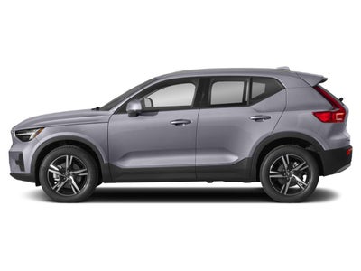 2023 Volvo XC40 B5 AWD Plus Dark Theme