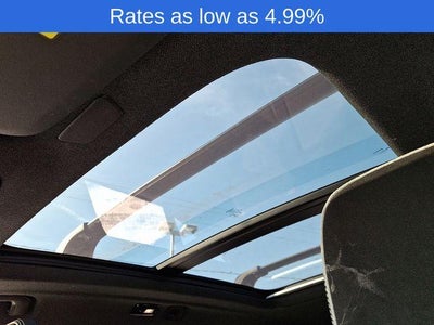 2023 Volvo XC40 B5 AWD Plus Dark Theme