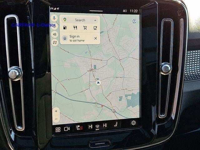 2023 Volvo XC40 B5 AWD Plus Dark Theme