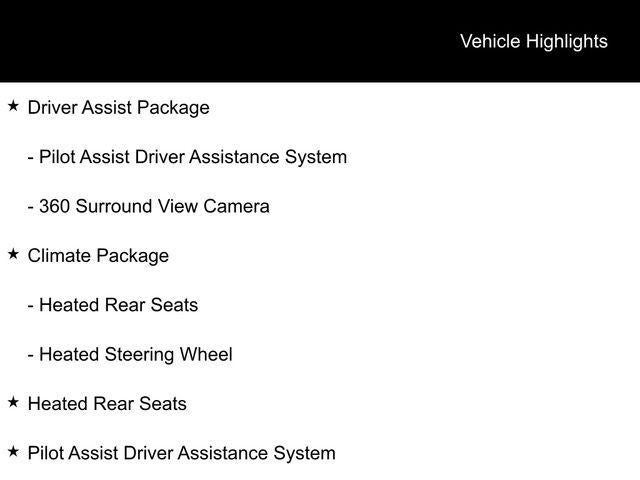 2023 Volvo XC40 B5 AWD Plus Dark Theme