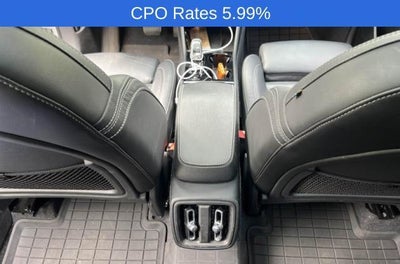 2023 Volvo XC40 B5 AWD Plus Dark Theme