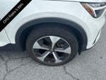 2023 Volvo XC40 B5 AWD Plus Dark Theme