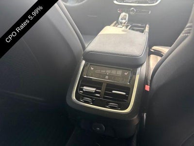 2024 Volvo V60 Cross Country B5 AWD Ultimate