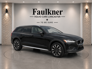 2024 Volvo V60 Cross Country B5 AWD Ultimate