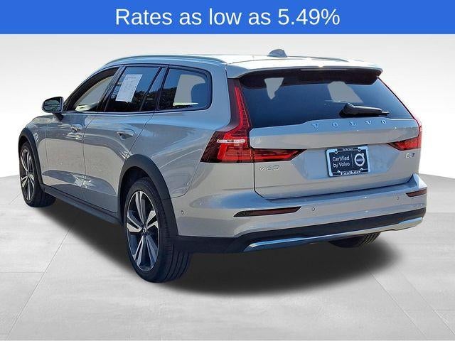 2025 Volvo V60 Cross Country B5 AWD Plus
