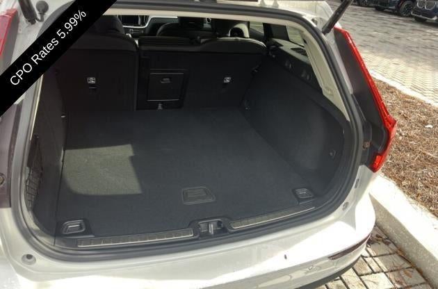 2025 Volvo V60 Cross Country B5 AWD Ultra