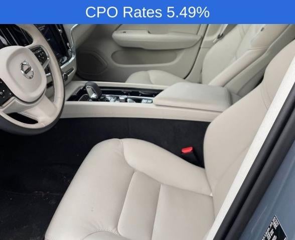 2024 Volvo V60 Cross Country B5 AWD Plus