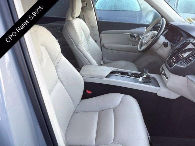 2025 Volvo XC90 B5 AWD Core 7-Seater