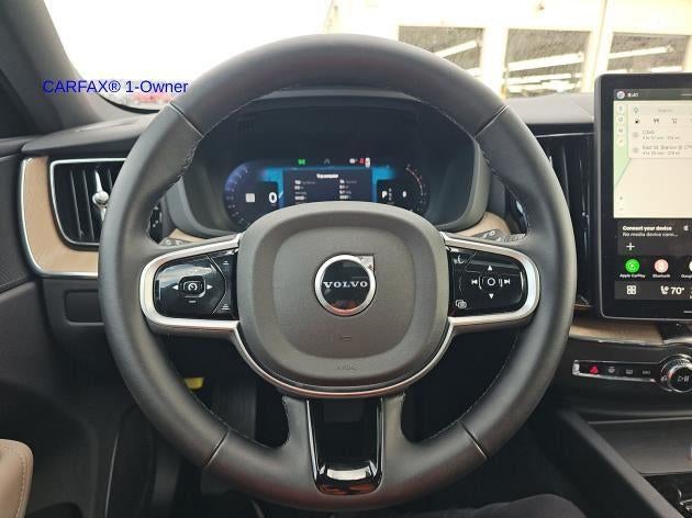 2026 Volvo XC60 B5 AWD Plus