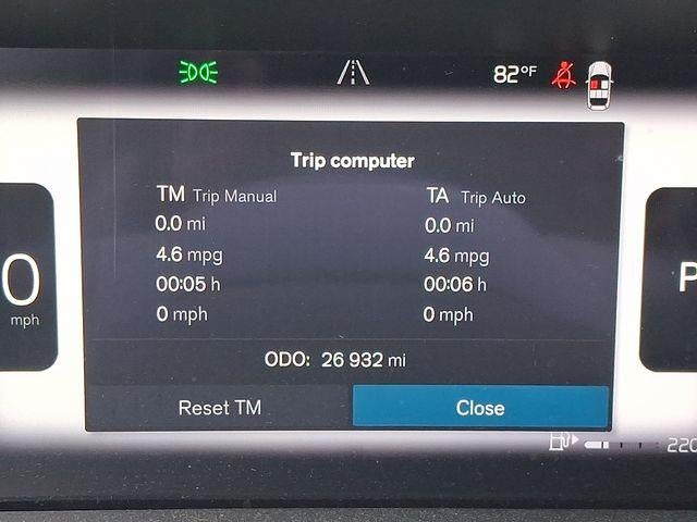 2025 Volvo XC60 B5 AWD Plus