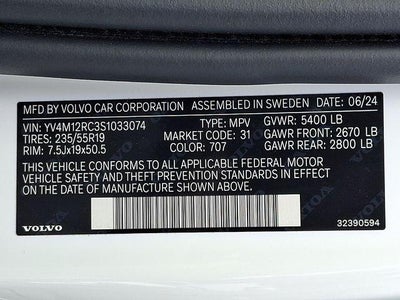 2025 Volvo XC60 B5 AWD Plus