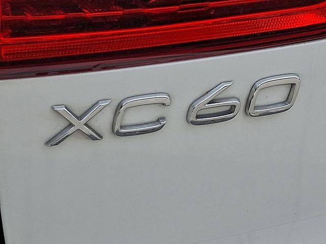 2025 Volvo XC60 B5 AWD Plus