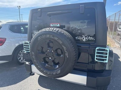 2015 Jeep Wrangler Unlimited 4WD 4dr Sahara