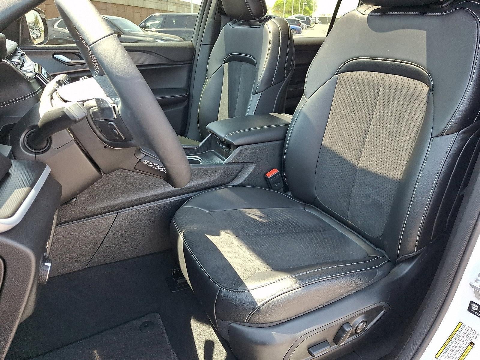 2024 Jeep Grand Cherokee L Altitude X 4x2