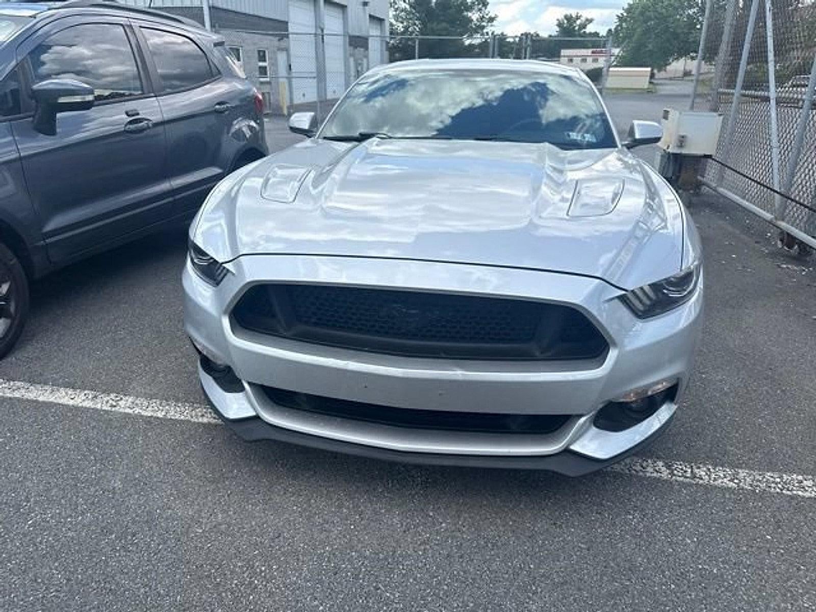 2016 Ford Mustang 2dr Fastback GT Premium