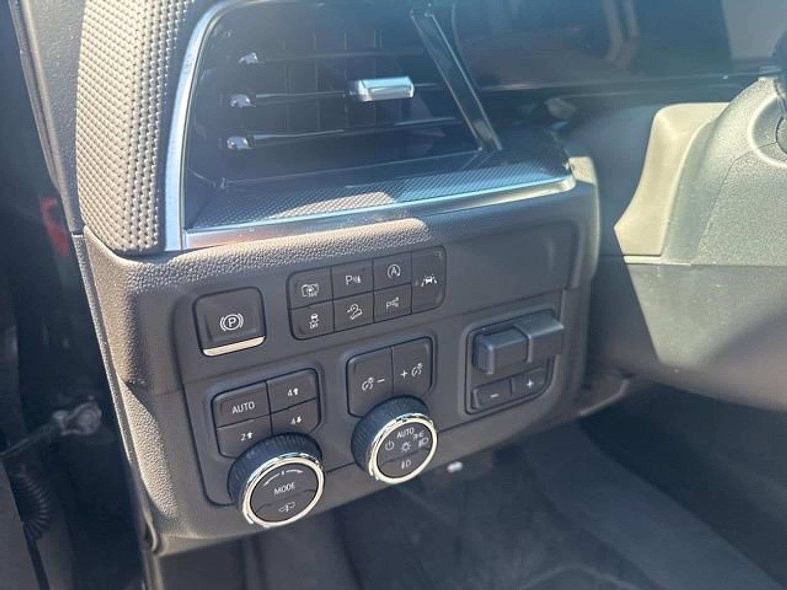 2025 Chevrolet Tahoe 4WD RST