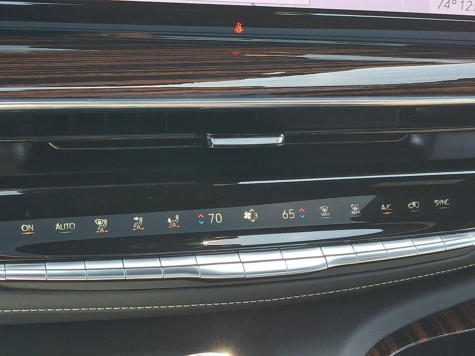 2023 Cadillac Escalade 4WD Premium Luxury