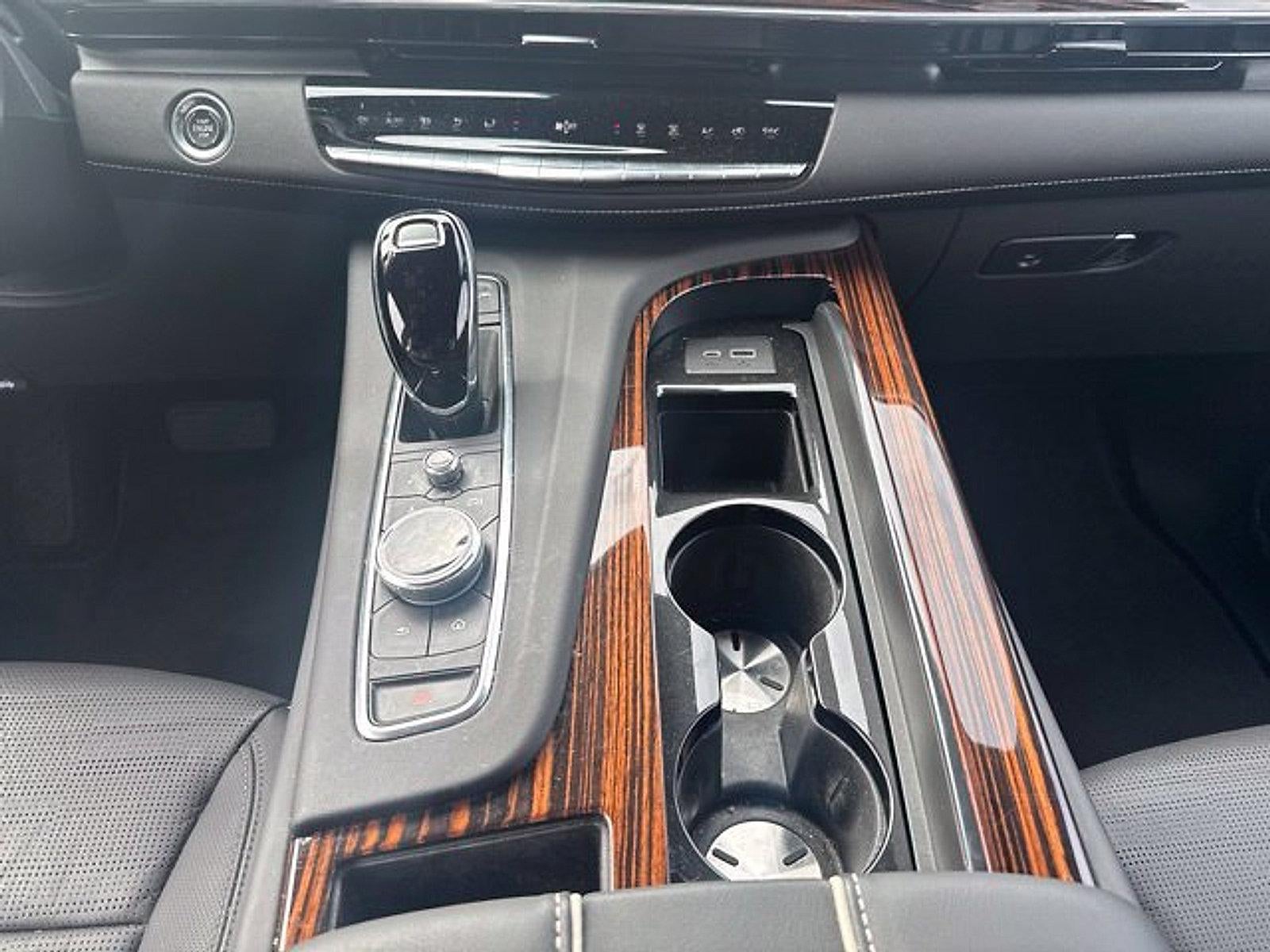 2023 Cadillac Escalade 4WD Premium Luxury