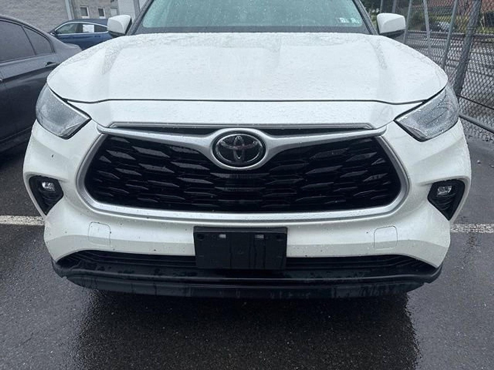 2021 Toyota Highlander XLE AWD (Natl)
