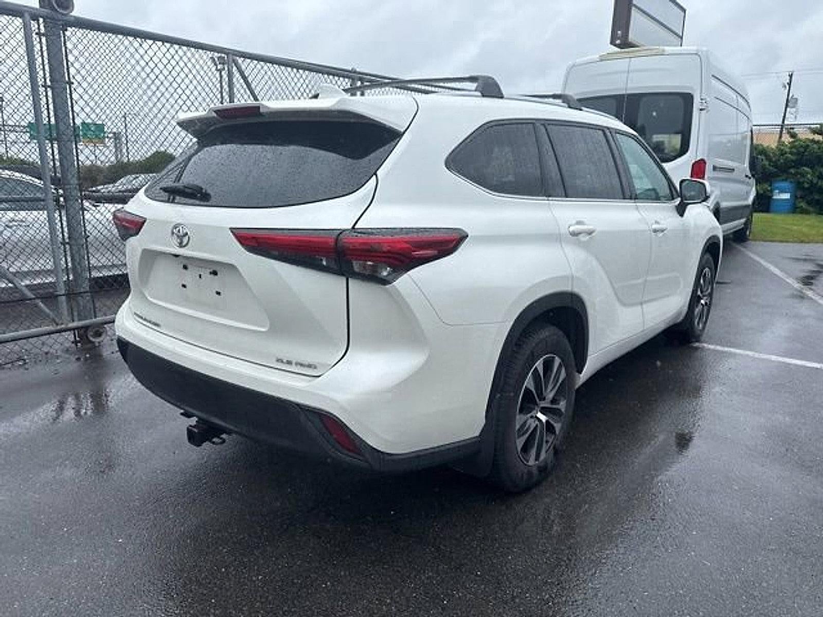 2021 Toyota Highlander XLE AWD (Natl)
