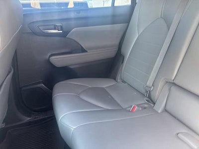 2021 Toyota Highlander XLE AWD (Natl)