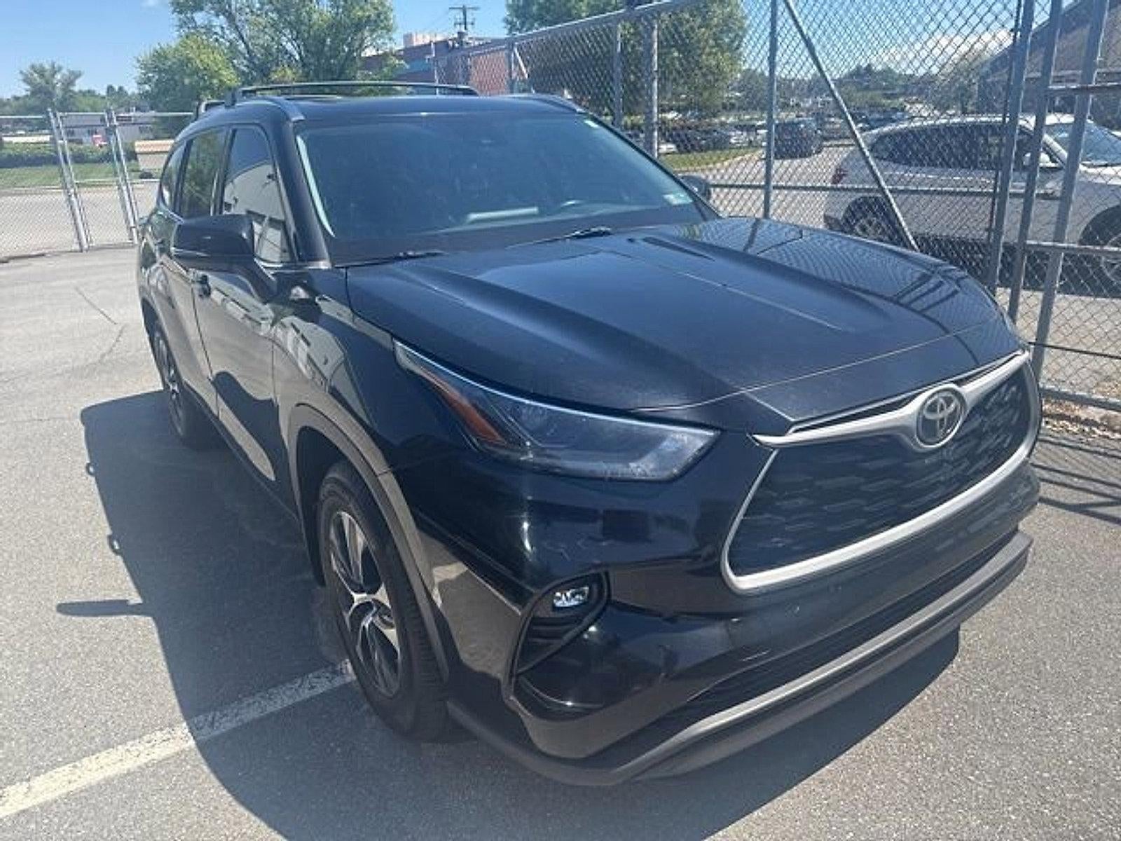 2021 Toyota Highlander XLE AWD (Natl)