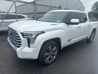 2025 Toyota Tundra 4WD 4WD Capstone Hybrid CrewMax 5.5' Bed (Natl)