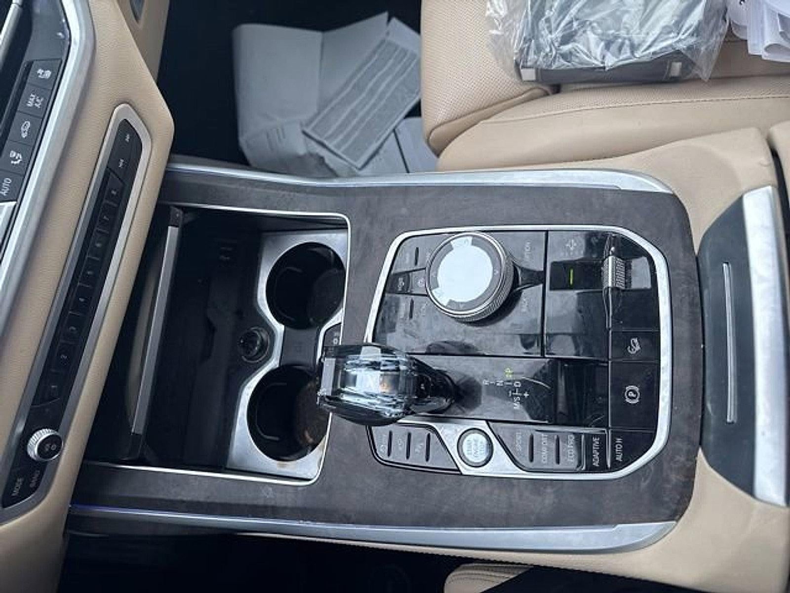 2022 BMW X7 xDrive40i Sports Activity Vehicle