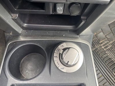 2011 Toyota 4Runner 4WD 4dr V6 SR5 (Natl)