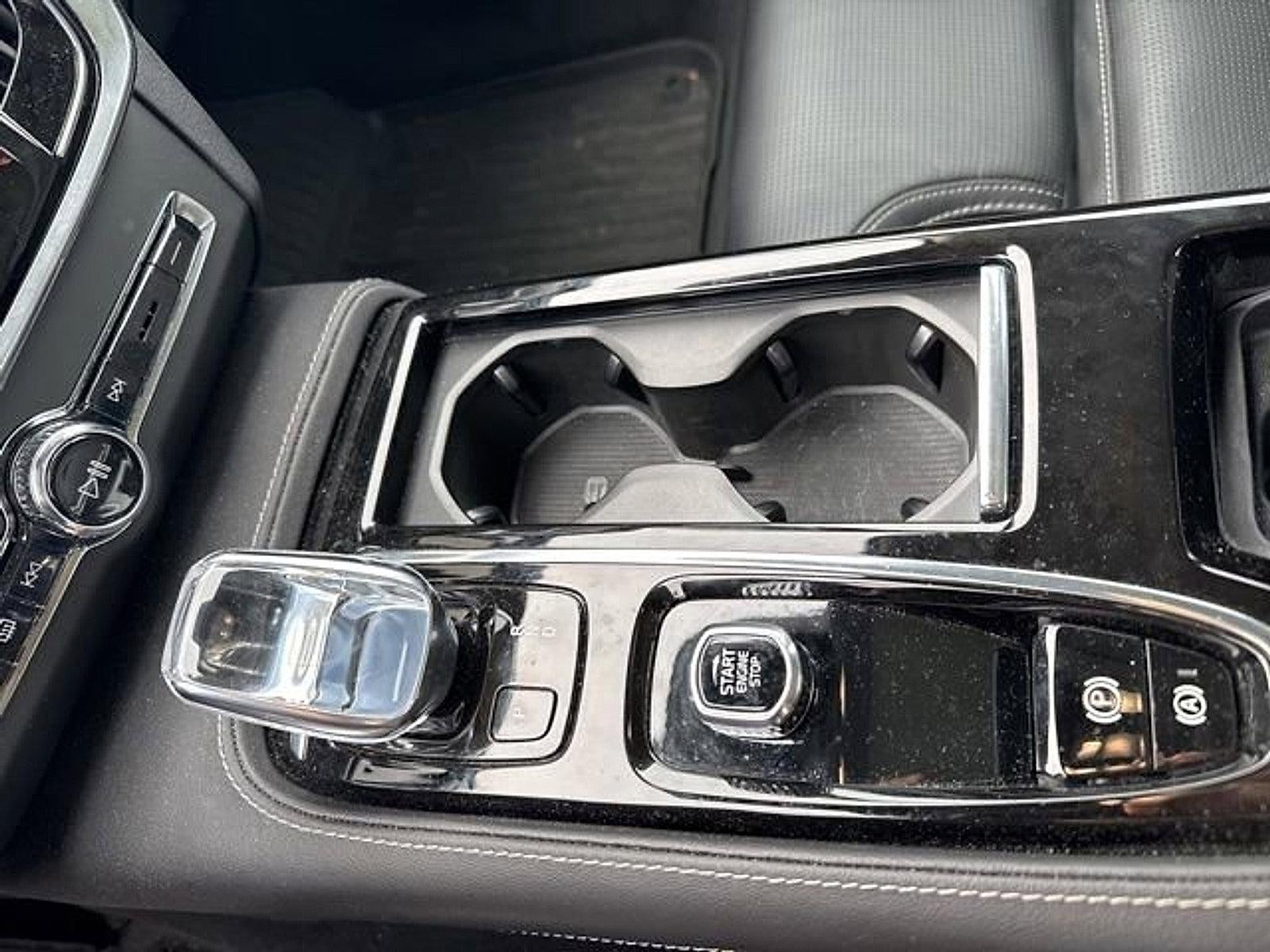 2022 Volvo S90 Recharge Plug-In Hybrid T8 eAWD PHEV R-Design Extended Range