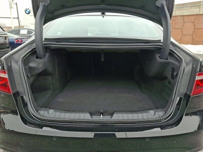 2021 Jaguar XF R-Dynamic SE Sedan AWD